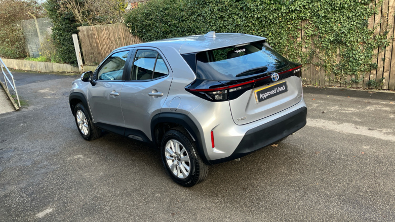 Toyota Yaris Cross 1.5 Hybrid Icon 5dr CVT Hybrid Estate